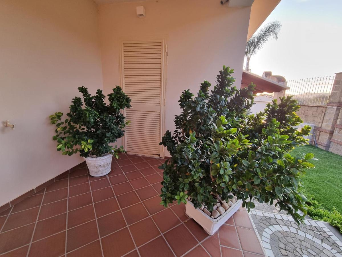 Villa Sweery Santa Maria a Vico Eksteriør billede